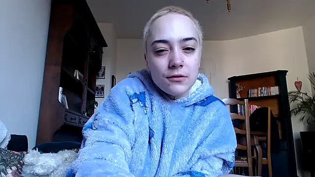 OllympeKaii online show from 03/17/25, 07:57