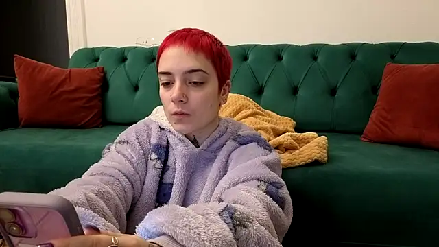 OllympeKaii online show from 10/29/25, 03:42