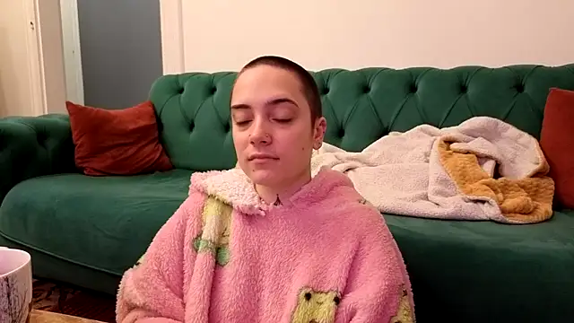 OllympeKaii online show from 11/07/25, 04:01