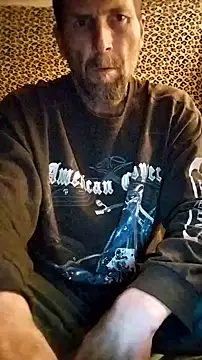 Snapshot of jimbosex6969 chatting on 03/22/25, 06:43 jimbosex6969 online show from 03/22/25, 06:43