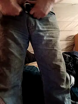 Snapshot of jimbosex6969 chatting on 11/29/25, 06:11 jimbosex6969 online show from 11/29/25, 06:11