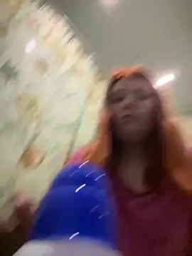 Snapshot of Dreamy_Desire chatting on 03/06/25, 06:37 Dreamy Desire online show from 03/06/25, 06:37