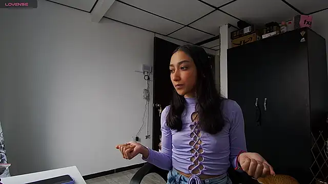 Snapshot of 22Amatista chatting on 03/07/25, 06:22 22Amatista online show from 03/07/25, 06:22