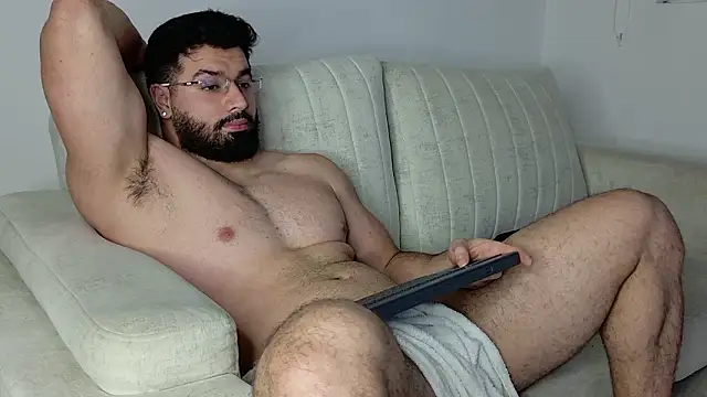 Roman Lux online show from 02/03/26, 06:22