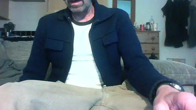 Snapshot of Grower_and_shower chatting on 05/14/26, 10:49 Grower and shower online show from 05/14/26, 10:49