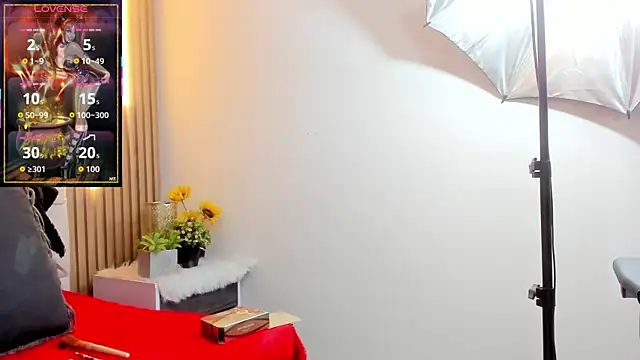 Alexa Bravva online show from 09/26/25, 04:05