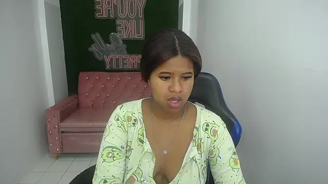 abby1 t  online show from 10/26/25, 12:22