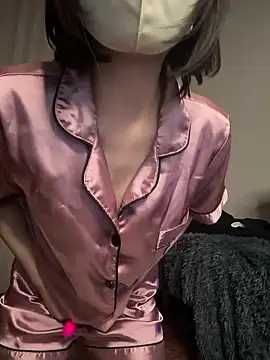 Snapshot of Rodrigues_Lucas chatting on 03/02/26, 04:25 Rodrigues Lucas online show from 03/02/26, 04:25