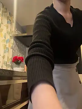 Snapshot of Rodrigues_Lucas chatting on 04/01/26, 05:10 Rodrigues Lucas online show from 04/01/26, 05:10