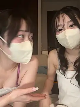 Snapshot of Rodrigues_Lucas chatting on 04/04/26, 04:26 Rodrigues Lucas online show from 04/04/26, 04:26