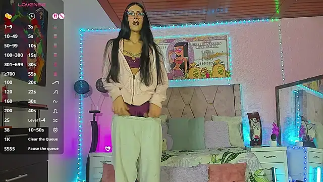 verodaza online show from 11/18/25, 08:08