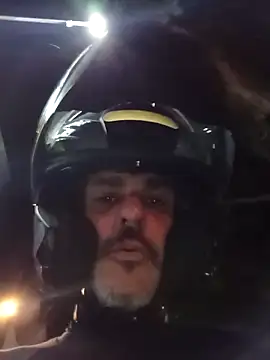 Snapshot of Fzssp chatting on 04/06/26, 02:09 Fzssp online show from 04/06/26, 02:09