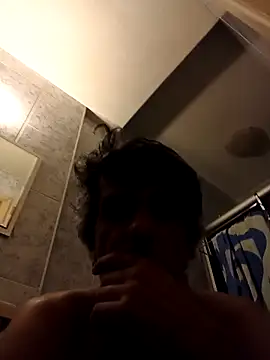 Snapshot of Fzssp chatting on 04/09/26, 07:25 Fzssp online show from 04/09/26, 07:25