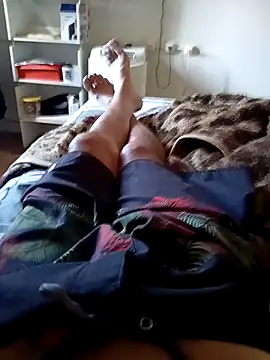 Snapshot of Fzssp chatting on 04/18/26, 05:50 Fzssp online show from 04/18/26, 05:50