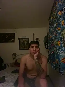 Snapshot of Feendy17 chatting on 04/21/26, 11:16 Feendy17 online show from 04/21/26, 11:16