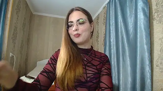 Leila Kissyu online show from 11/13/25, 04:06
