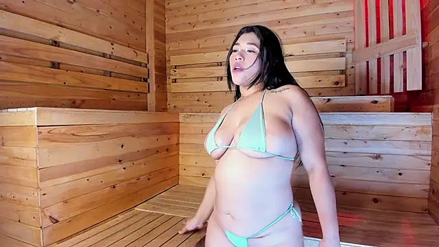 Snapshot of grace_tom chatting on 10/27/25, 01:09 grace tom online show from 10/27/25, 01:09