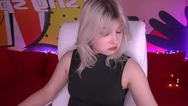 Snapshot of SelenaIris chatting on 03/13/25, 05:07 SelenaIris online show from 03/13/25, 05:07