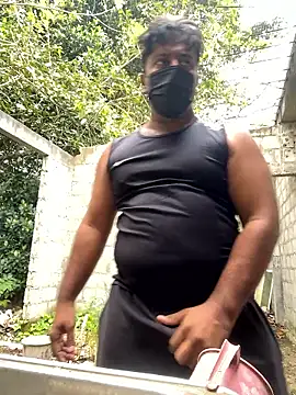 Snapshot of dam-her-boy chatting on 01/09/26, 04:37 dam-her-boy online show from 01/09/26, 04:37