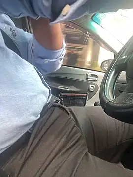 Snapshot of dam-her-boy chatting on 02/03/26, 07:02 dam-her-boy online show from 02/03/26, 07:02