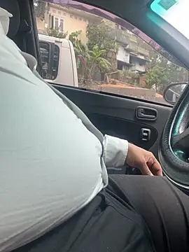 Snapshot of dam-her-boy chatting on 02/11/26, 11:15 dam-her-boy online show from 02/11/26, 11:15