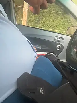 Snapshot of dam-her-boy chatting on 03/10/26, 11:37 dam-her-boy online show from 03/10/26, 11:37