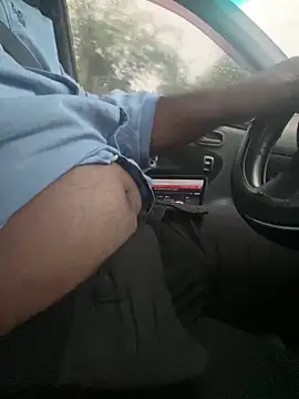 Snapshot of dam-her-boy chatting on 04/02/26, 11:30 dam-her-boy online show from 04/02/26, 11:30