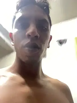 Snapshot of Monkey_uchiha777 chatting on 03/09/25, 04:00 Monkey uchiha777 online show from 03/09/25, 04:00