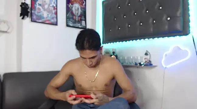 Snapshot of Monkey_uchiha777 chatting on 03/11/25, 12:28 Monkey uchiha777 online show from 03/11/25, 12:28