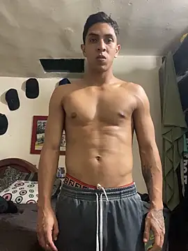 Snapshot of Monkey_uchiha777 chatting on 03/17/25, 05:12 Monkey uchiha777 online show from 03/17/25, 05:12