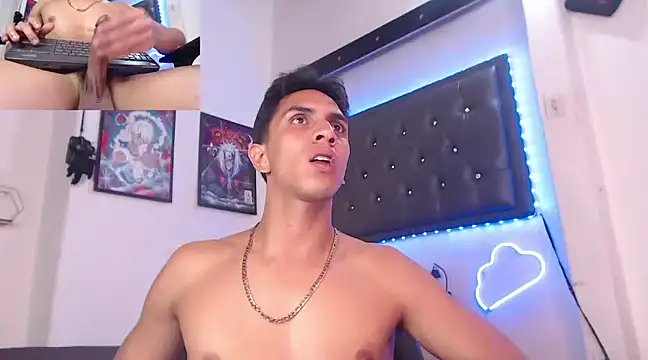 Snapshot of Monkey_uchiha777 chatting on 03/18/25, 06:59 Monkey uchiha777 online show from 03/18/25, 06:59