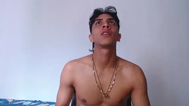 Snapshot of Monkey_uchiha777 chatting on 11/16/25, 03:06 Monkey uchiha777 online show from 11/16/25, 03:06