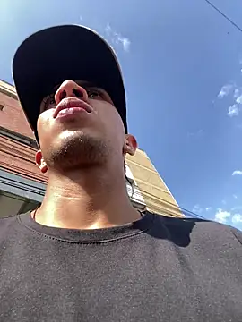 Snapshot of Monkey_uchiha777 chatting on 12/21/25, 07:43 Monkey uchiha777 online show from 12/21/25, 07:43