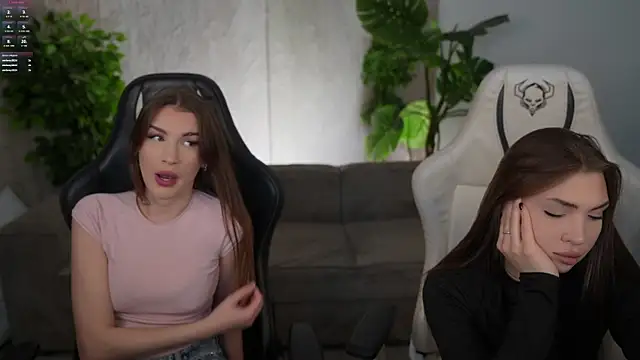 Billie054 online show from 11/18/25, 08:19