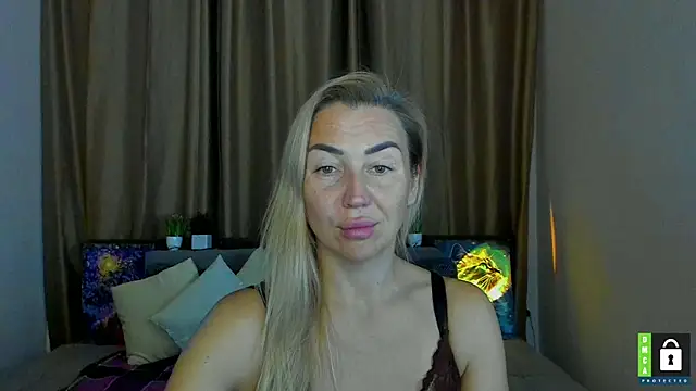 Kiss julli88I online show from 11/06/25, 06:31