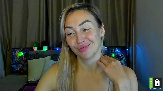 Kiss julli88I online show from 12/05/25, 07:32