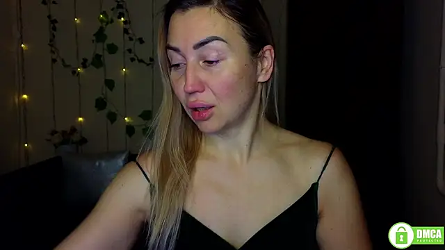 Kiss julli88I online show from 01/12/26, 06:24