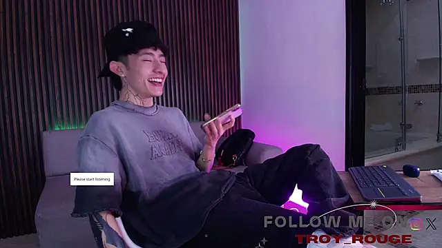 troy rouge online show from 11/03/25, 07:26