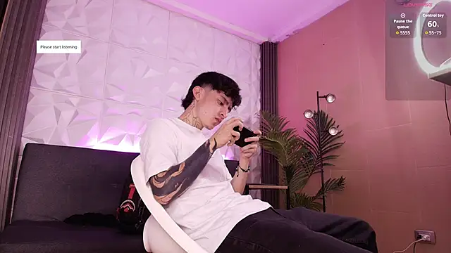 troy rouge online show from 11/25/25, 07:14