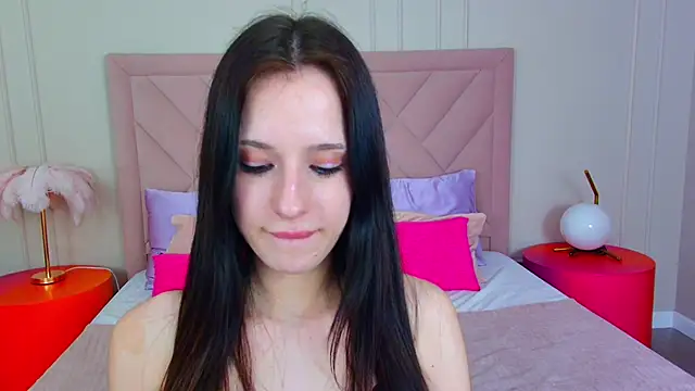 JaneRayan online show from 03/06/25, 10:47