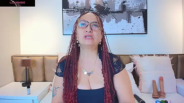 AlessandraLeroy online show from 03/07/26, 12:24