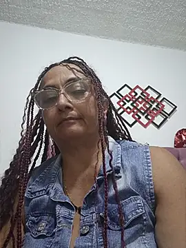 AlessandraLeroy online show from 03/21/26, 12:26