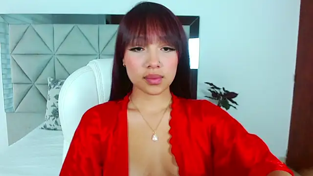 Snapshot of sharon_rosse__ chatting on 03/14/25, 12:29 sharon rosse   online show from 03/14/25, 12:29