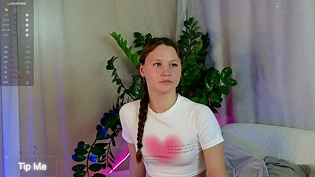 Snapshot of AmeliRoyse chatting on 09/11/25, 05:13 AmeliRoyse online show from 09/11/25, 05:13