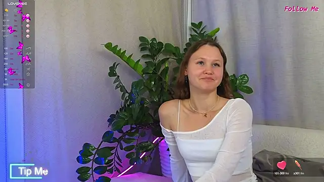 Snapshot of AmeliRoyse chatting on 09/18/25, 05:15 AmeliRoyse online show from 09/18/25, 05:15