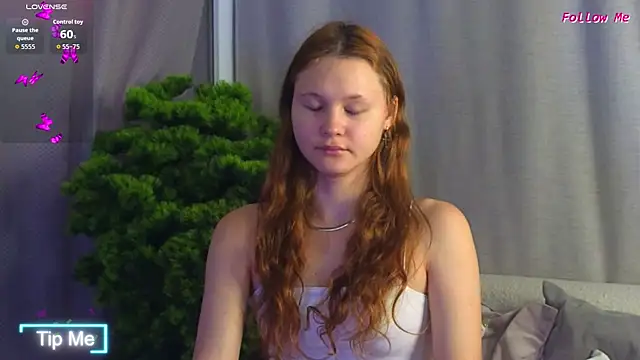 Snapshot of AmeliRoyse chatting on 12/03/25, 05:44 AmeliRoyse online show from 12/03/25, 05:44