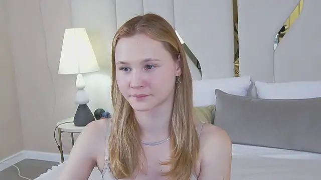 AmeliRoyse online show from 04/23/26, 05:15