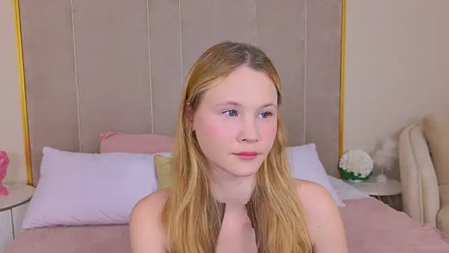 Snapshot of AmeliRoyse chatting on 06/26/26, 05:17 AmeliRoyse online show from 06/26/26, 05:17