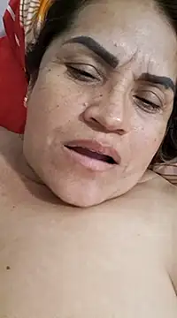 Snapshot of Milena_Foox chatting on 03/18/25, 04:04 Milena Foox online show from 03/18/25, 04:04