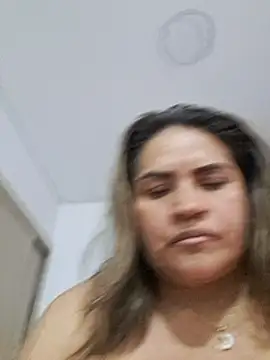 Snapshot of Milena_Foox chatting on 03/19/25, 03:08 Milena Foox online show from 03/19/25, 03:08